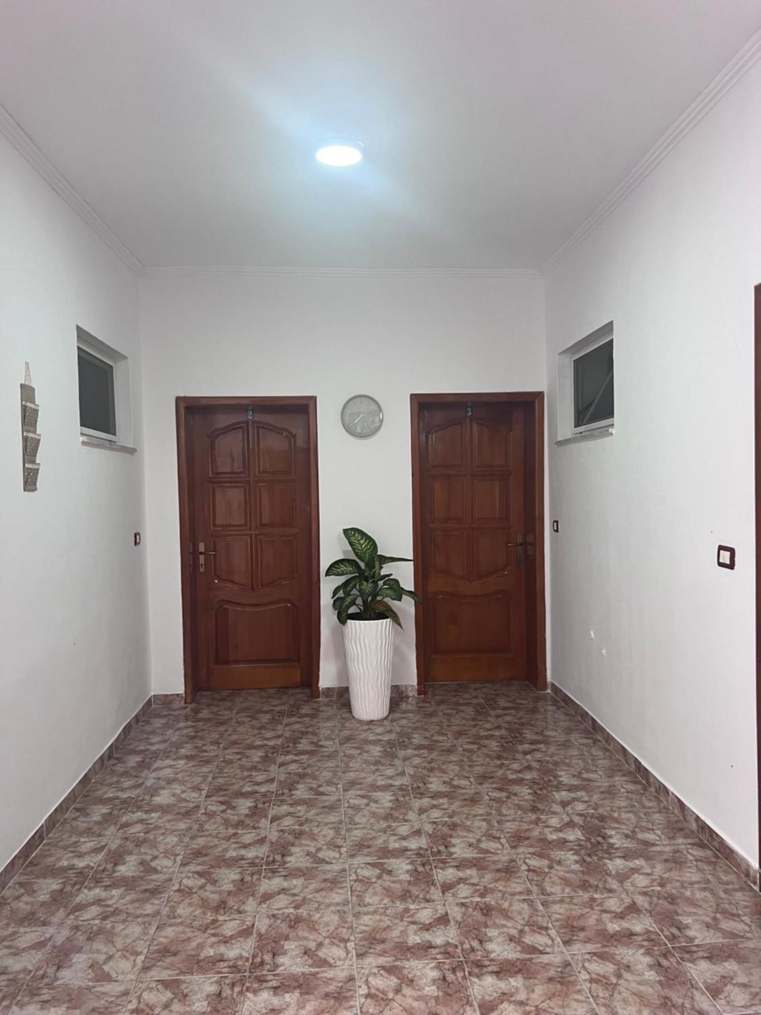 Mabel Rooms Дуррес Экстерьер фото